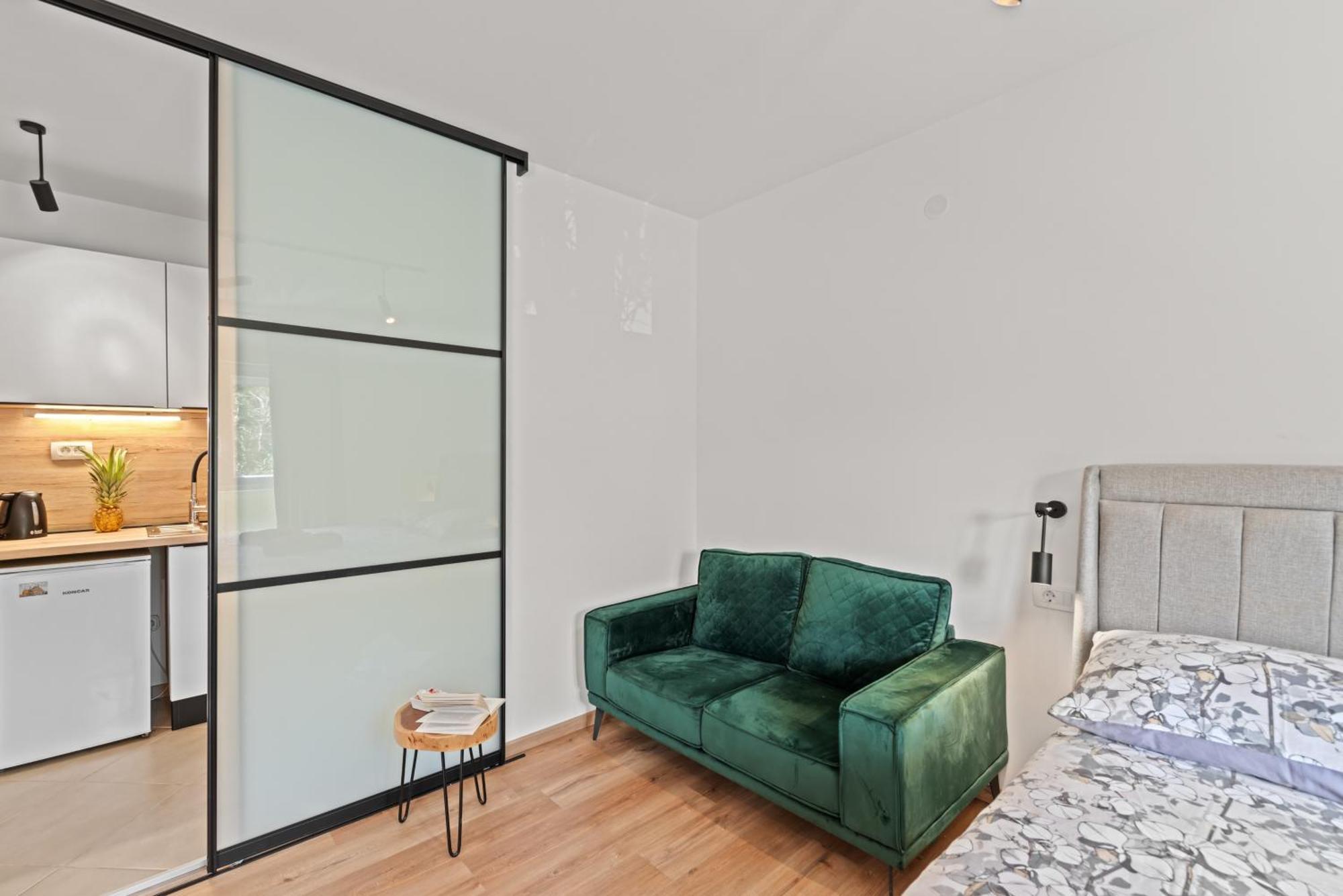 Kala Premium Studio Apartment โปเรช ภายนอก รูปภาพ